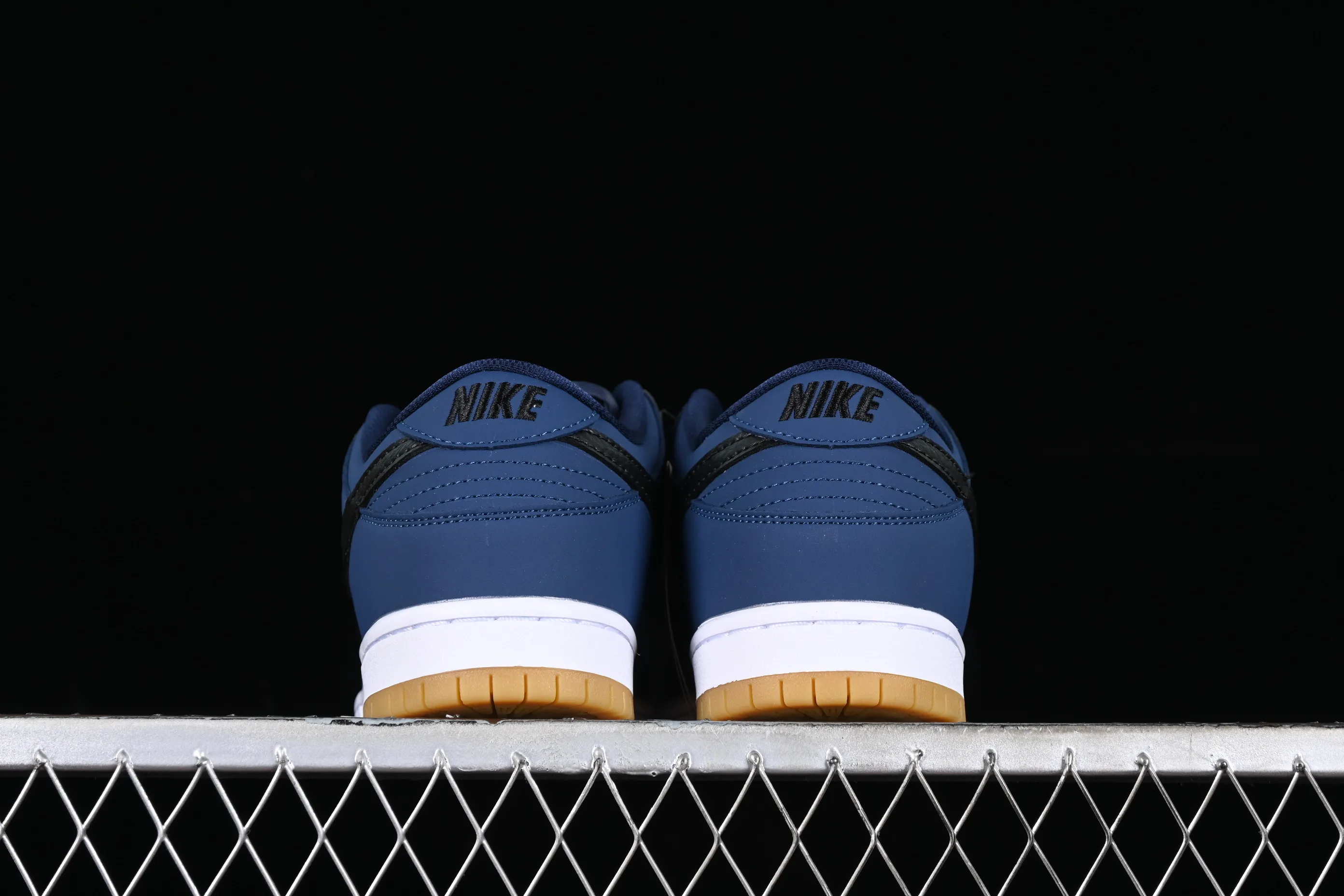 All Categories Nk SB Dunk Series Nk SB Dunk Low Low-top sneakers Nk SB Dunk Low Pro ISO Navy Blue SB low-top sports and leisure sneakers CW7463-401